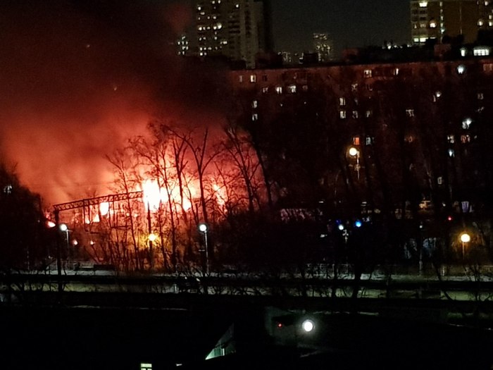 Burning market in Degunino - My, Fire, Market, Moscow