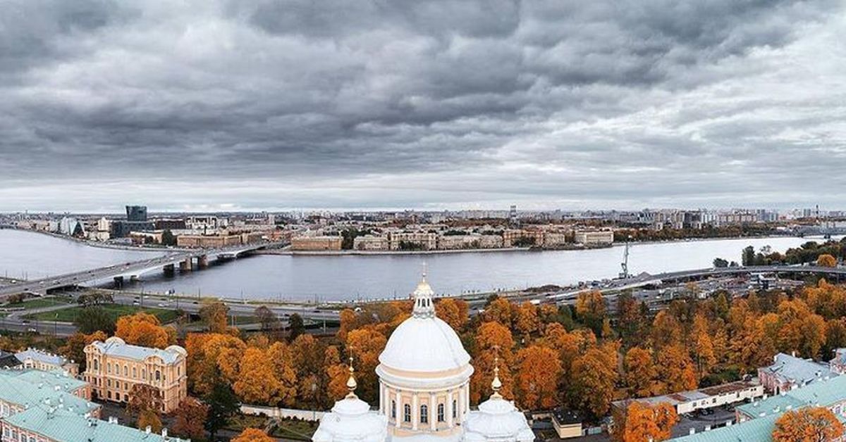 Александро Невская Лавра осень