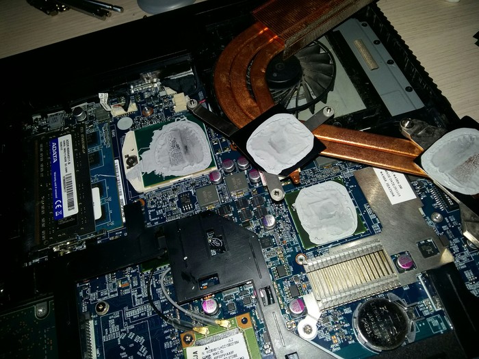 There is no such thing as too much thermal paste. - My, Thermal paste, Woe Masters