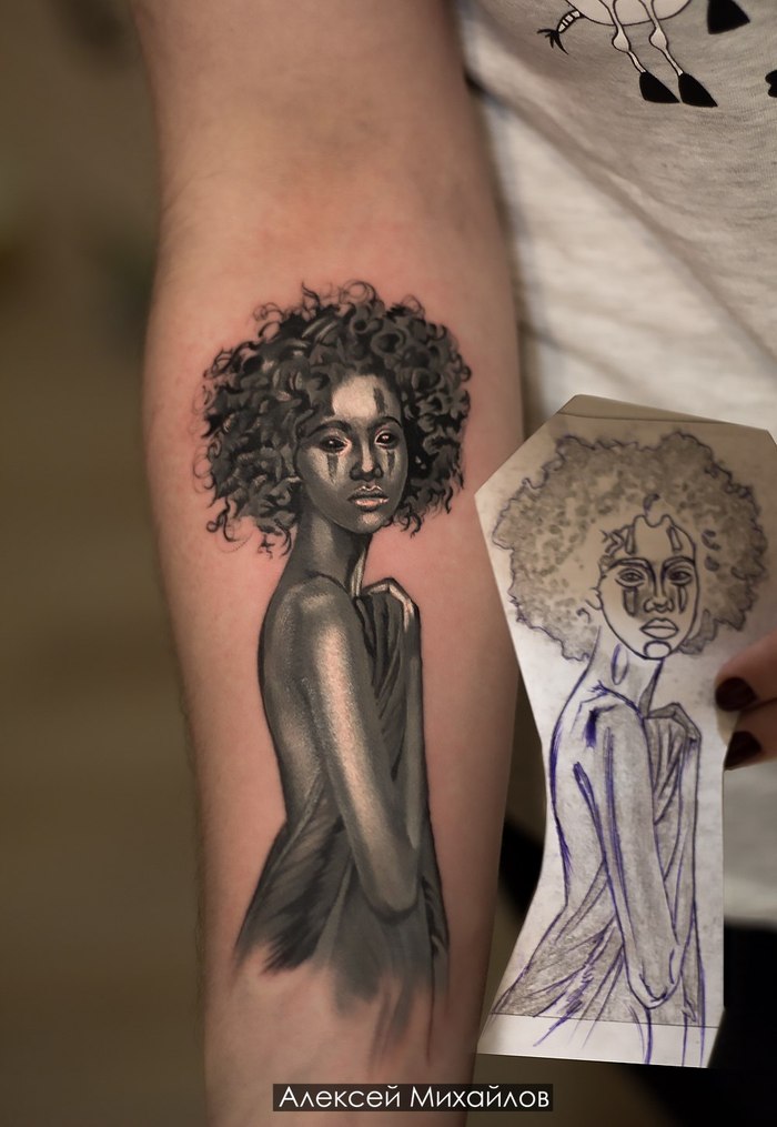 Tattoo girl black woman, black and gray - Tattoo, Girl with tattoo, Tattoo sketch, Tattoo artist, Art, Tattoo Artists, Realism