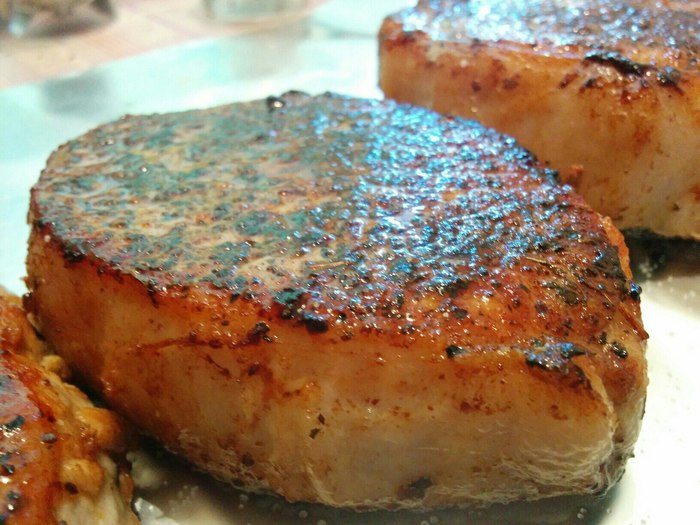 Pork steaks with garlic and cloves - My, Steak, , Pork, Carbonado, Recipe, Mrvalettcooking, Meat, Longpost
