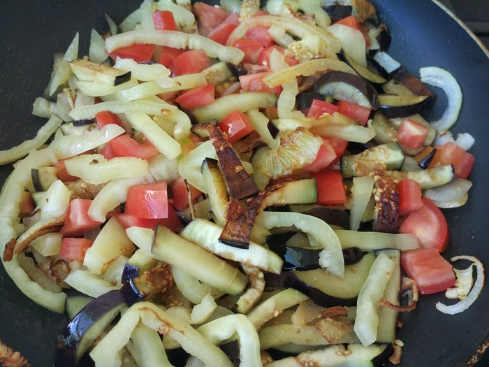 По мотивам омлета по-испански Еда, Омлет, Приготовление, Готовим дома, Завтрак, Длиннопост