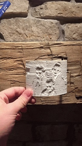 ,   3D-.