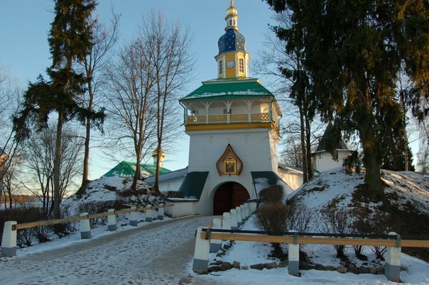 Dormition Pskov-Caves Monastery - My, Orthodoxy, Pskov region, Pechora, Long-post, Monastery, Longpost