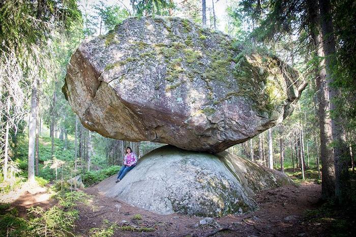 500 tons of balance - A rock, Balance