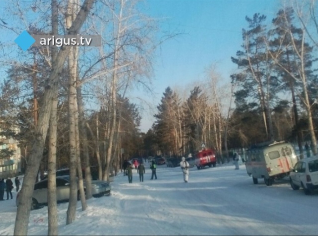 In Ulan-Ude, a ninth-grader attacked a teacher and children with an ax - Ulan-Ude, School, Violence, Emergency