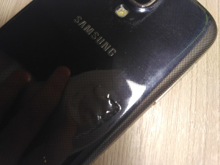 Almost exploded Samsung Galaxy S4 - My, Telephone, Samsung galaxy s4, Longpost
