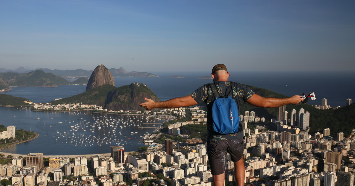 Rio de janeiro фильтр. Рио де Жанейро люди. Рио де Жанейро мужчины. Мужчины красивые с Рио де Жанейро.