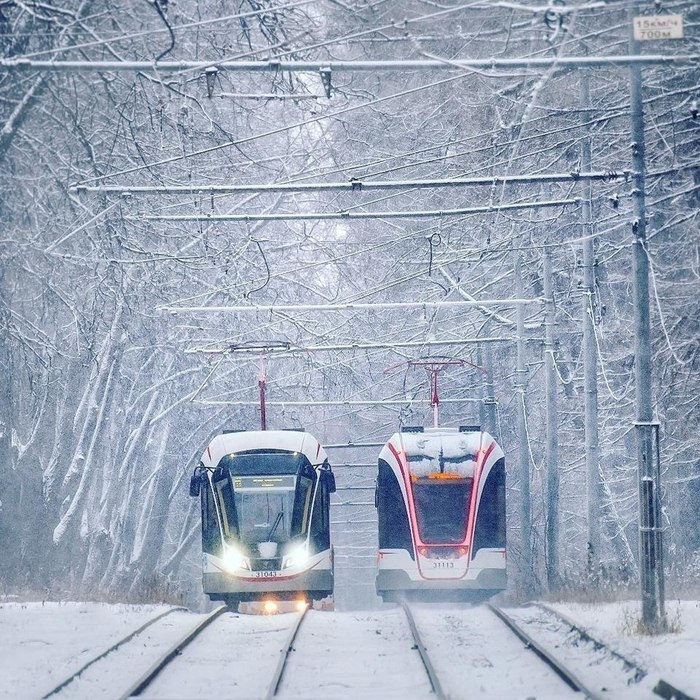 Сквозь заснеженный "Измайловский парк"