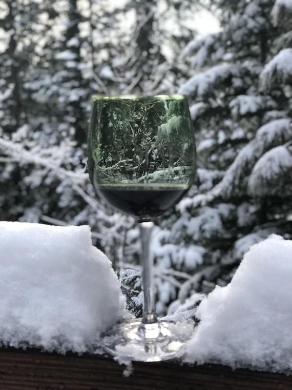 The camera focused on the background through the glass. - Winter, Snow, Goblets, Focus, Photoshop