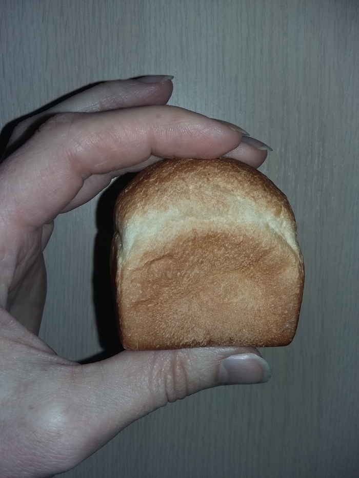 Probably for those who are on a diet)) - My, Bread, Miniature, The photo