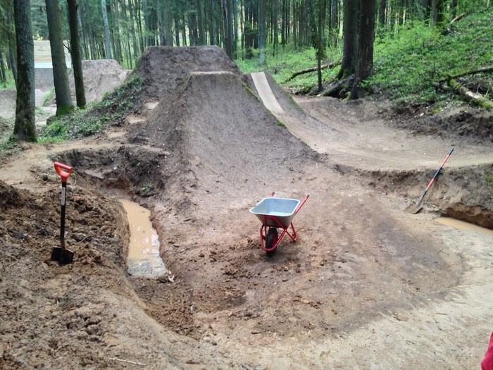 “There is money for demolition, but no money for construction.” Near Minsk demolished bike platform, which was under construction for ten years - State, Nonhumans, Demolition, A bike, Longpost, Onliner by