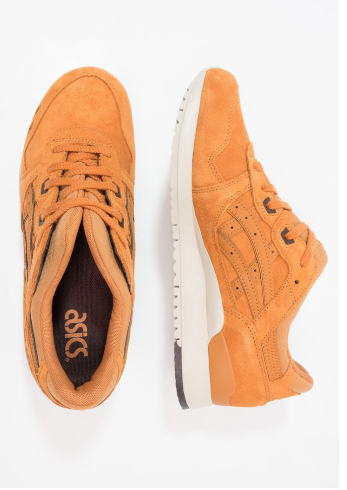 ...     , , Asics, 