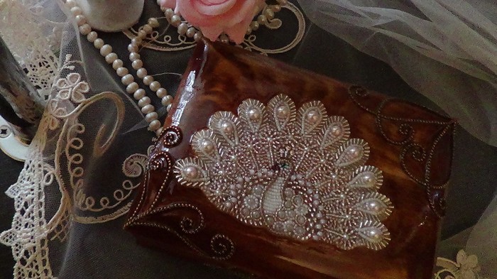 Шкатулка, украшенная бисером, "Павлин". Рукоделие без процесса, Бисер, Шкатулка, Украшения из бисера, Павлин, Белый павлин, Длиннопост