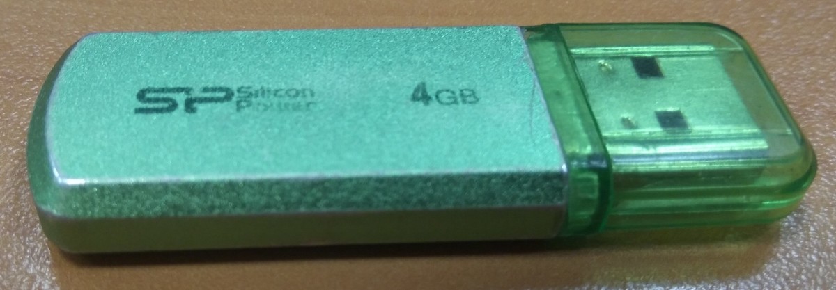 Найдена флешка, г.Щербинка. | Пикабу