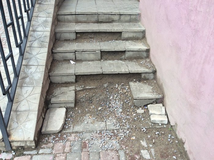 When the second stage separated - Steps, Space, Entrance, Entrance repair