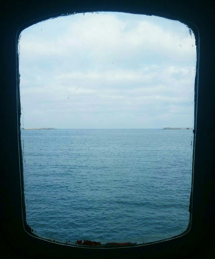Из иллюминатора