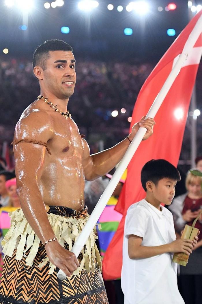 Athlete from Tonga again with a naked torso at the opening of the Olympic Games - Tonga, Winter Olympic Games, Olympiad, Longpost