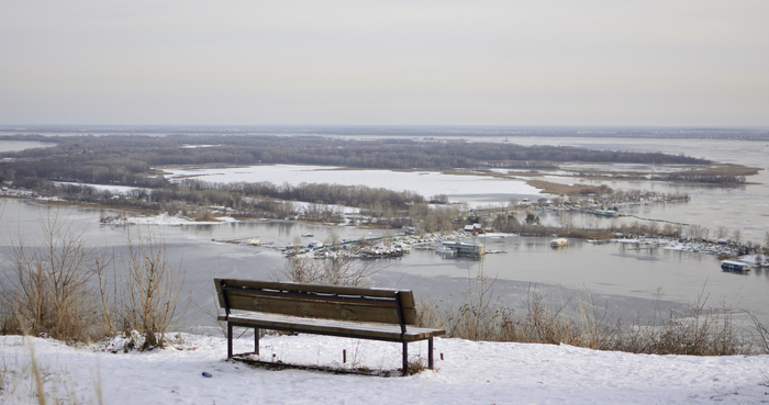 What do you think about sitting on a cliff? - My, The photo, Volga river, Break, Benches, Saratov, Nikon d5200