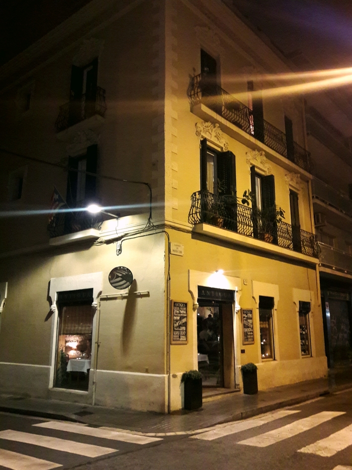 Уютный ресторан