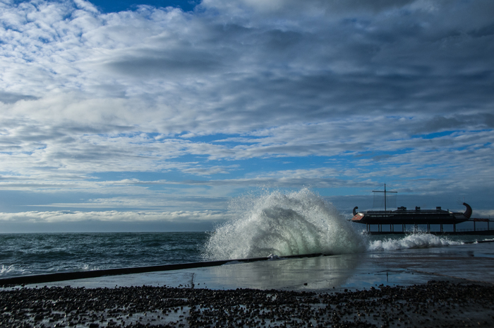 Ocean is shaking - Landscape, Black Sea, Yalta, My, Beach, I want criticism, The photo