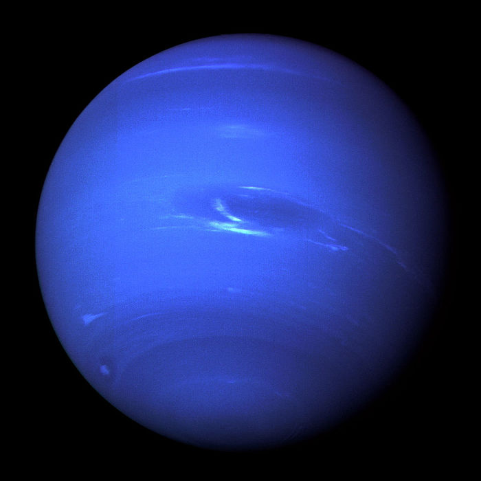 The Hubble telescope captured the attenuation of the storm on Neptune - Space, Storm, Neptune, Stains, , Connection, Planet, Voyager, Longpost, Tag