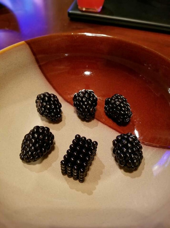 Hmmmm ... - Reddit, Suspicious, Blackberry, The photo