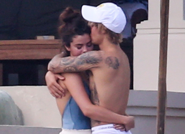 This is love: Pictures of Selena and Justin in Jamaica suggest a possible imminent wedding - Justin Bieber, Selena Gomez, Love, Longpost