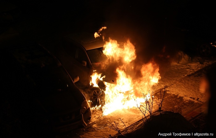 They set my car on fire again. - media, Activists, Arson, The crime, Video, Longpost, No rating, Media and press