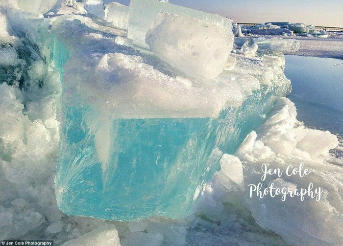 Incredibly beautiful ice appeared on Lake Michigan in the USA today - Longpost, Ice, Lake Michigan, USA