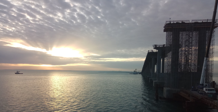 Some atmospheric photos of the Kerch bridge - My, Kerch bridge, Building, The photo, Longpost, Crimean bridge