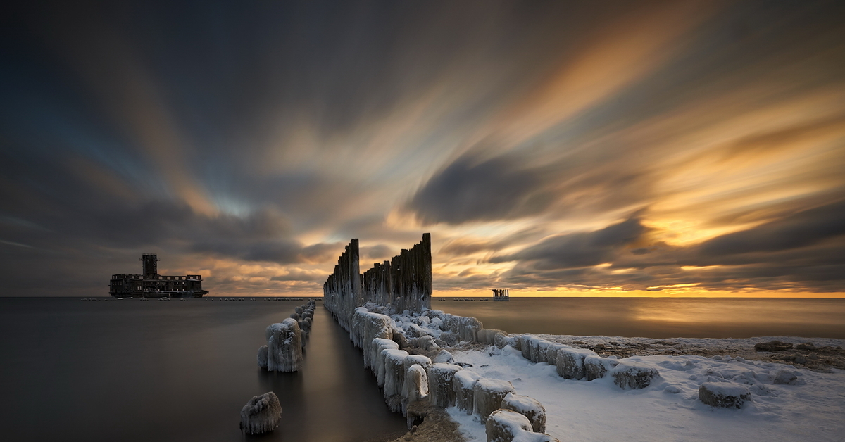 Море зимой фото. Балтийское море зима. Jan Sieminski фотограф. Море зимой. Балтийское море зимой.