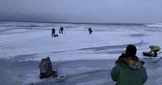 I thought it only happens in movies - Fishermen, The rescue, GIF