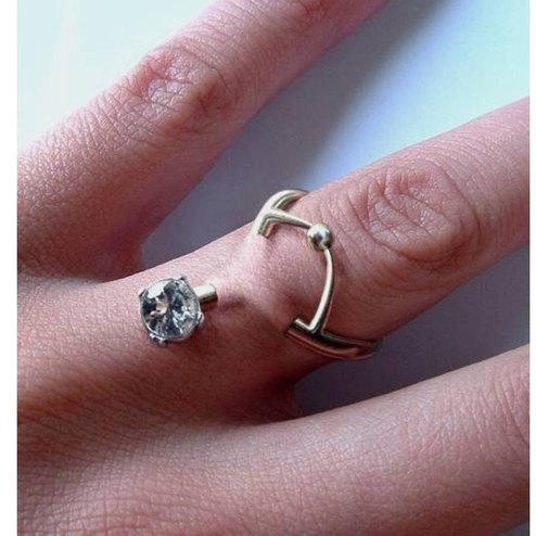 Finger piercing - a new way to wear diamonds ;) - Piercing, Fashion, Longpost