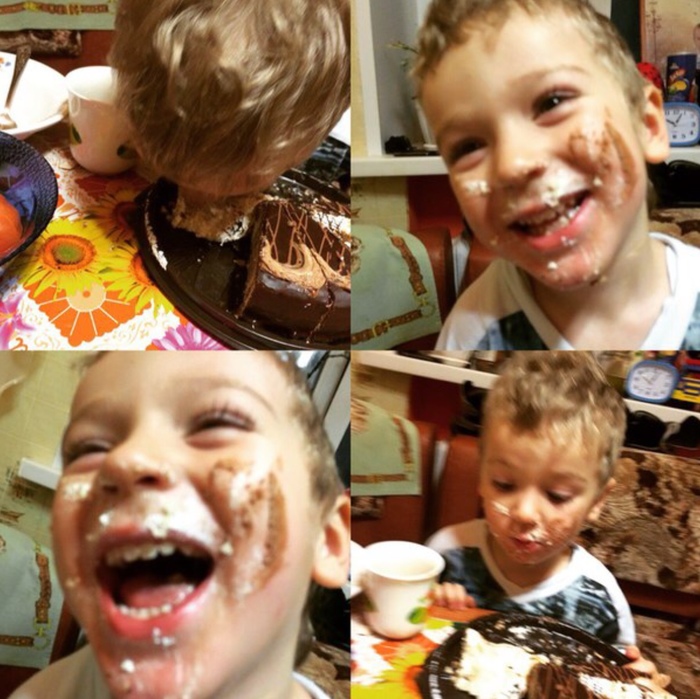 How much do you love cakes? - Humor, Cake, Tomfoolery, Children