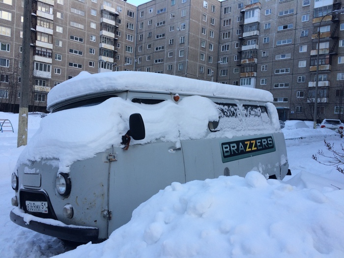 Arrived in Murmansk - Murmansk, My, Brazzers, UAZ loaf