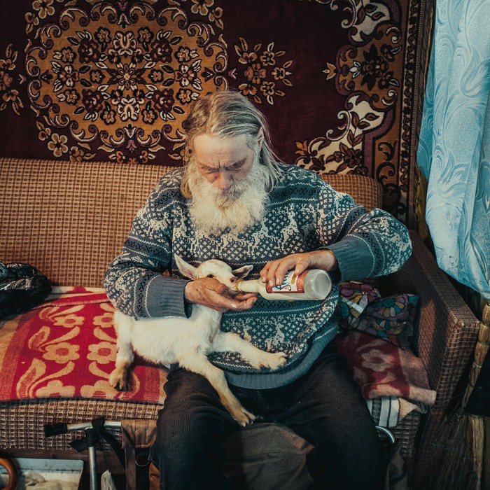 He opened a family of cheese makers next to him, in my village. - My, The photo, Kid, Grandfather, Portrait