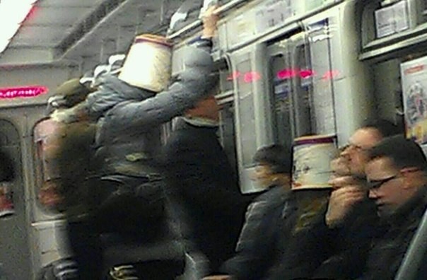 Girls in the subway with buckets on their heads. - Metro, My, Humor