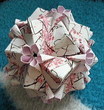 My little kusudamas. (one of the first) - , Modular origami, Kusudama, My, Longpost