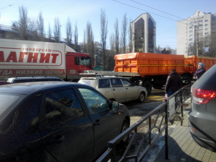 Physics VS Auchan gum. - Car, Stairs, Physics