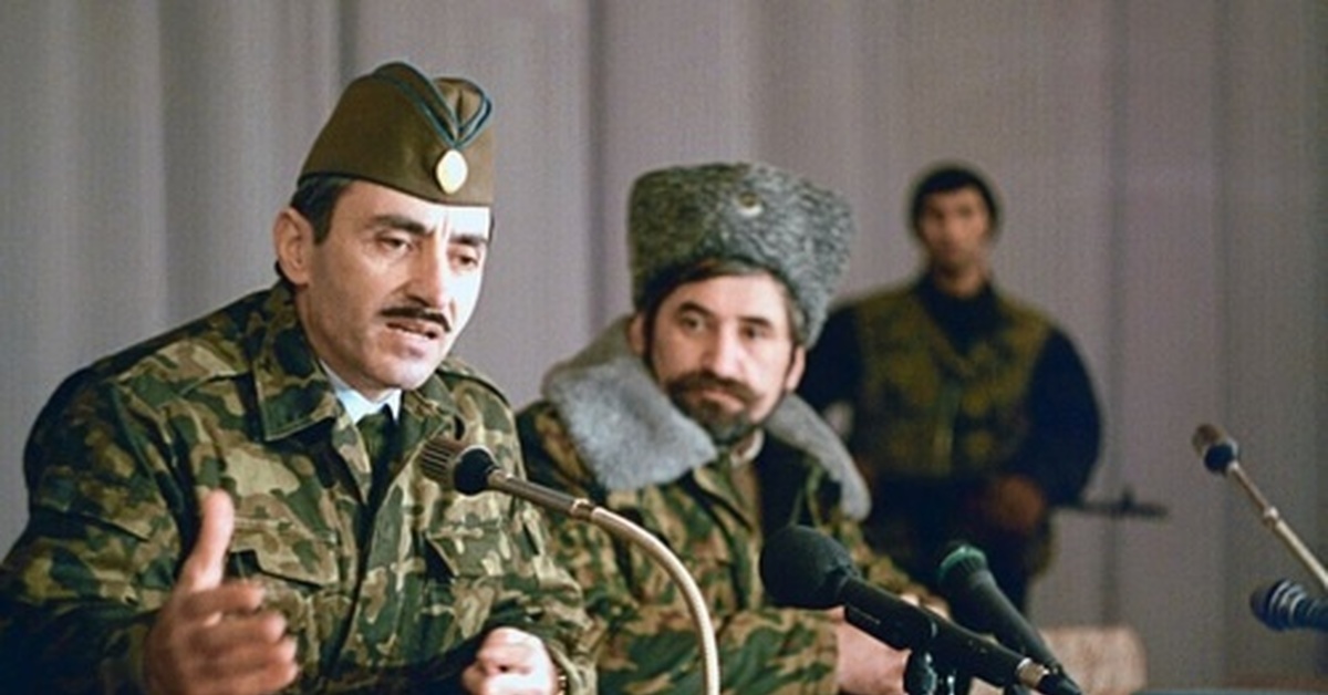 Памятник джохару дудаеву в турции