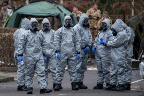 There is growing dissatisfaction in the UK with the investigation into the Skripal case. 20 reasons to distrust May - Politics, Anti-Russian policy, Skripal poisoning, British, Chemical weapon, Longpost