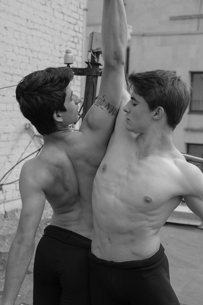 Dancers of the Bolshoi Theater of Moscow photographed by Curtis Lloyd - Body, Ballet, Art, Aesthetics, Grace, Black and white, The photo, Dancers, Longpost