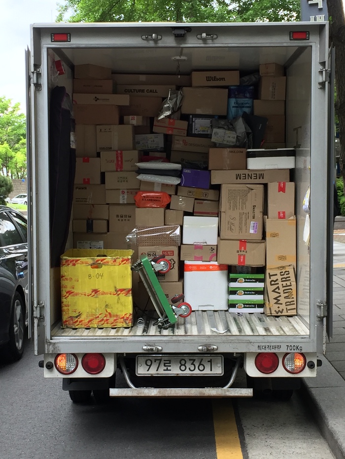 Delivery masters - Longpost, The photo, My, Delivery, Корея, Van, Seoul