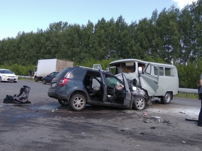 UAZ crashed into LADA Kalina in Sterlitamak: there are victims - Bashkortostan, Road accident, Crash