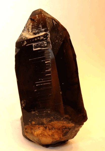 Photo experiment with smoky quartz - My, Crystals, Quartz, The photo, Interesting