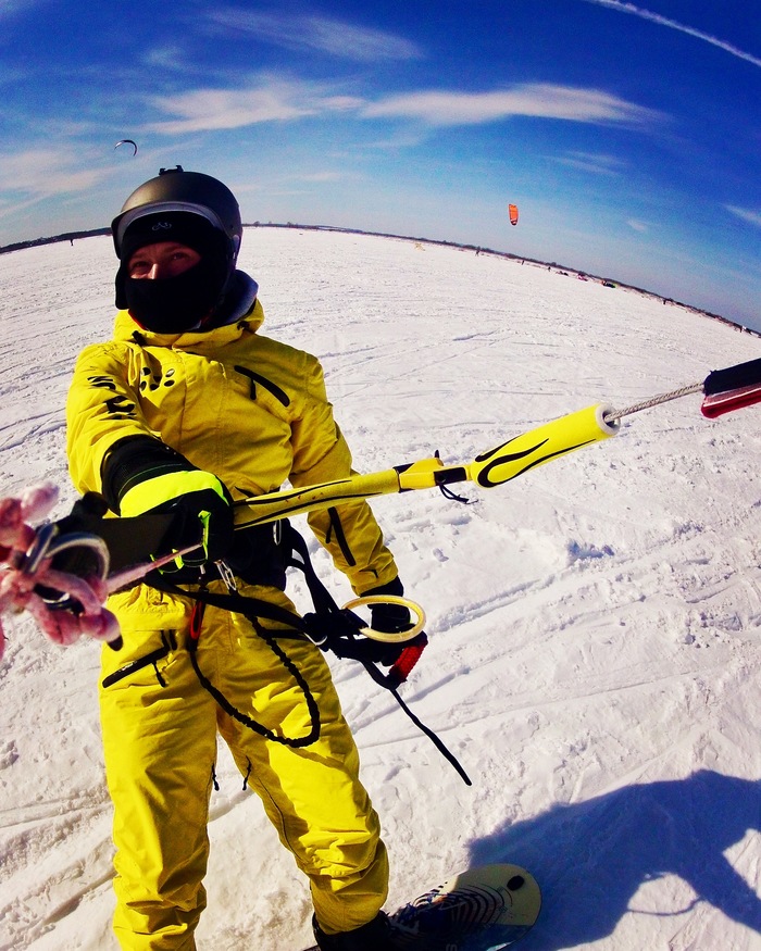 На сноуборде с парашютом по заснеженным просторам. Зимний кайтинг – что это такое