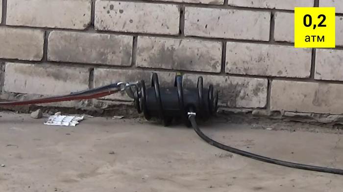 Explosion of a pneumocylinder in a spring at 5 atm. Enchanting! It is better not to stand nearby (video). - My, Explosion, , Video, Longpost