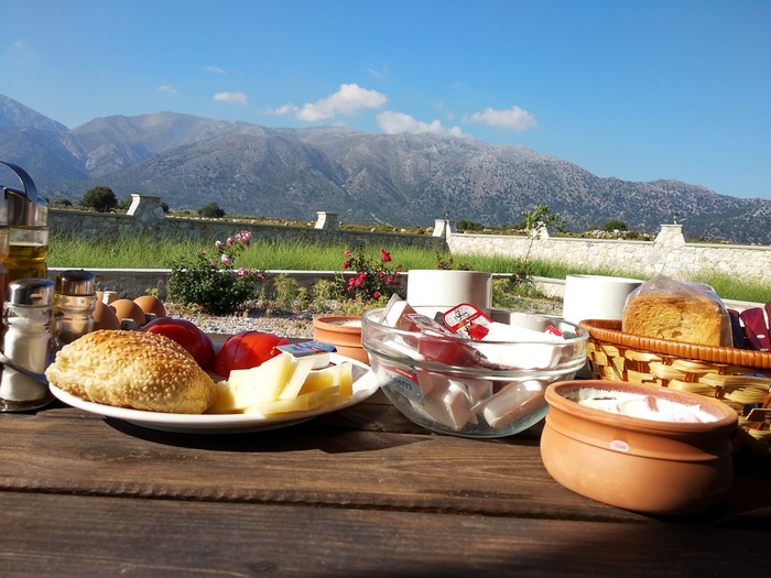 Breakfast overlooking the mountains. - My, Breakfast, Crete