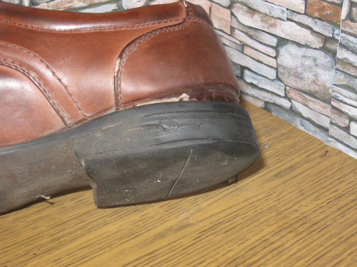 When the shoemaker has nothing to do... Replacement of a heel on a molded sole. - My, Shoe repair, Atypical, Sole, Heels, Work, The photo, Longpost